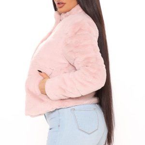 NWOT Fashion Nova Pink Crop High Neck Faux Fur Teddy Jacket Size Medium